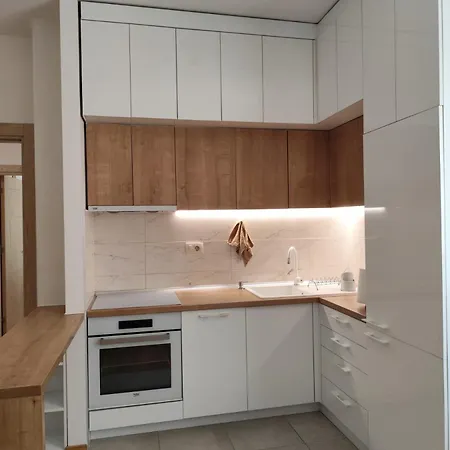 Apartment Kan