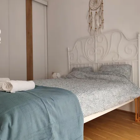 Apartment Kan